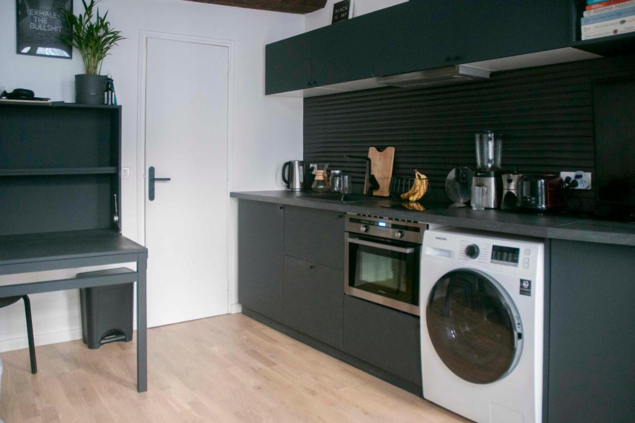 Charming Studio In The Heart Of The Marais Paris